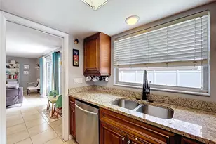 1622 Dale Cir S, Dunedin, FL 34698 - Photo 17