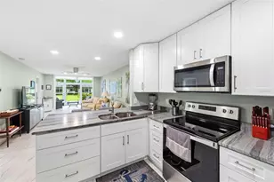 4651 Lake Villa Dr, Clearwater, FL 33762 - Photo 5