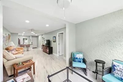 4651 Lake Villa Drive, Clearwater, FL 33762 - Photo 11