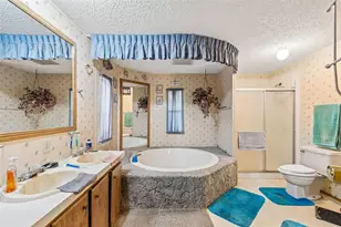 6325 Oakview Ln, Lakeland, FL 33811 - Photo 17