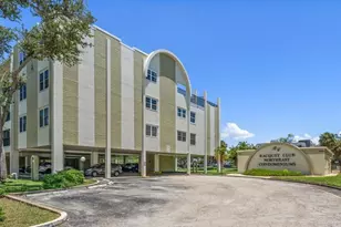 4681 1st Street NE, Saint Petersburg, FL 33703 - Photo 3