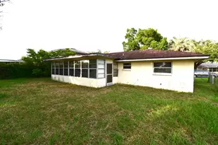 704 Lemonwood Dr, Oldsmar, FL 34677 - Photo 21