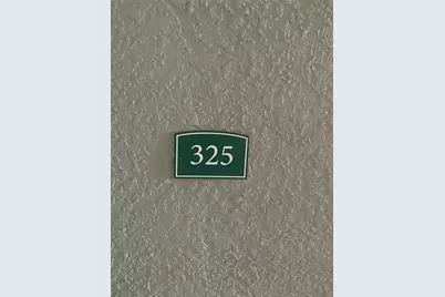 18001 Richmond Place Drive #325, Tampa, FL 33647 - Photo 3