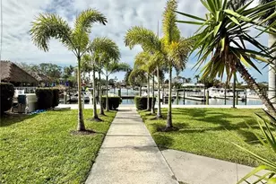 7150 N Tamiami Trl, Sarasota, FL 34243 - Photo 35