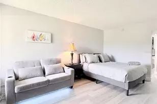 7150 N Tamiami Trl, Sarasota, FL 34243 - Photo 13