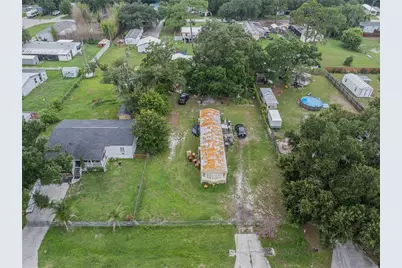 2530 Island Oaks E, Lakeland, FL 33805 - Photo 13