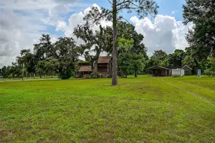 11700 Valley Rd, Dade City, FL 33525 - Photo 3