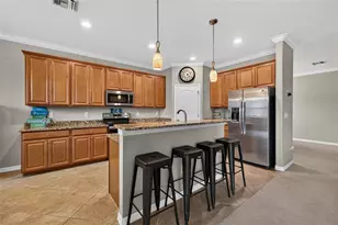 20630 Granlago Dr, Venice, FL 34293 - Photo 5