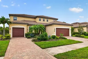 20630 Granlago Dr, Venice, FL 34293 - Photo 3