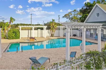 4516 Bay Spring Court, Tampa, FL 33611 - Photo 7
