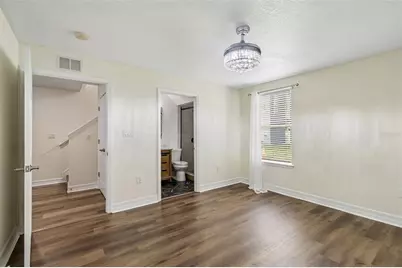 4516 Bay Spring Court, Tampa, FL 33611 - Photo 11