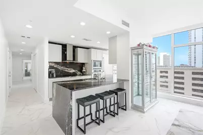 175 1st Street S #1008, Saint Petersburg, FL 33701 - Photo 7