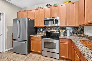 8218 Caponata Blvd, Seminole, FL 33777 - Photo 15