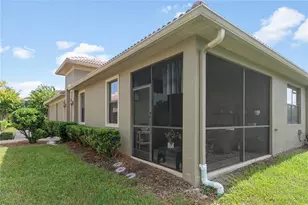 8218 Caponata Blvd, Seminole, FL 33777 - Photo 31
