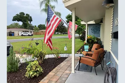 968 62nd Place S, Saint Petersburg, FL 33705 - Photo 9