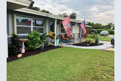 968 62nd Place S, Saint Petersburg, FL 33705 - Photo 5