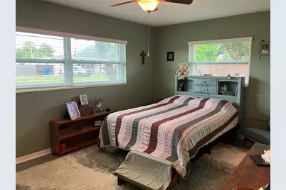 968 62nd Place S, Saint Petersburg, FL 33705 - Photo 17