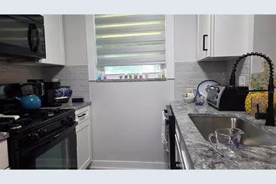 5750 80th Street N #C105, Saint Petersburg, FL 33709 - Photo 17