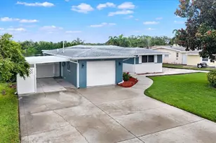5995 Blossom Lake Dr, Seminole, FL 33772 - Photo 1