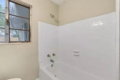 6317 N Central Avenue, Tampa, FL 33604 - Photo 19
