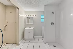 6317 N Central Ave, Tampa, FL 33604 - Photo 7