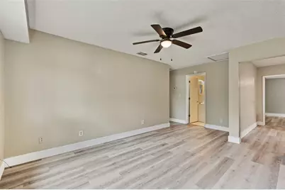 6317 N Central Avenue, Tampa, FL 33604 - Photo 11