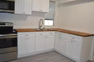 8210 N Klondyke St, Tampa, FL 33604 - Photo 7