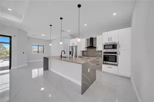 4129 Flamingo Blvd, Port Charlotte, FL 33948 - Photo 9