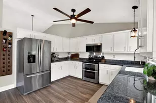 3213 Montrose Cir, Palm Harbor, FL 34684 - Photo 5