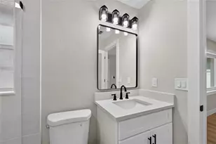 1229 Oak Valley Dr, Seffner, FL 33584 - Photo 41