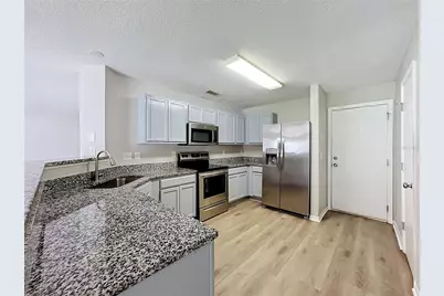 6320 Magnolia Trails Lane, Gibsonton, FL 33534 - Photo 7