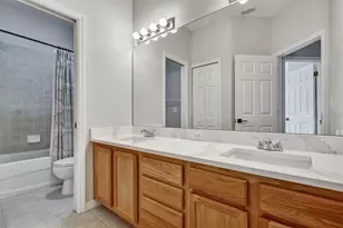 8169 Stone Leaf Ln, Tampa, FL 33647 - Photo 21