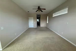 10856 Breaking Rocks Dr, Tampa, FL 33647 - Photo 39