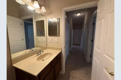 10856 Breaking Rocks Drive, Tampa, FL 33647 - Photo 15