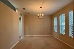 10856 Breaking Rocks Dr, Tampa, FL 33647 - Photo 9
