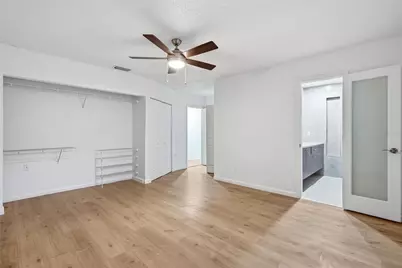 16403 Bonneville Drive, Tampa, FL 33624 - Photo 29