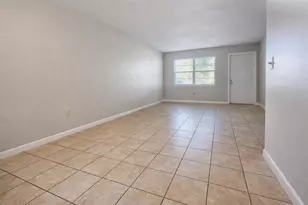 911 Washington Ave, Largo, FL 33770 - Photo 5