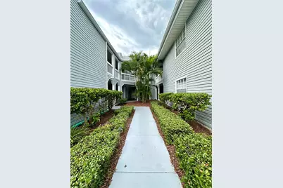 6825 Stones Throw Circle N #1107, Saint Petersburg, FL 33710 - Photo 19