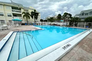 6825 Stonesthrow Cir N, Saint Petersburg, FL 33710 - Photo 25