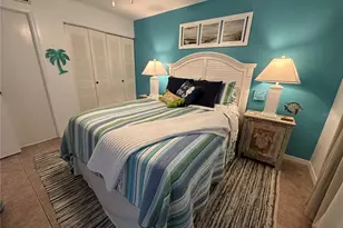 6825 Stonesthrow Cir N, Saint Petersburg, FL 33710 - Photo 17