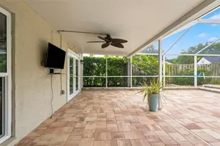934 Berkley Ct N, Palm Harbor, FL 34684 - Photo 31
