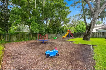 934 Berkley Court N, Palm Harbor, FL 34684 - Photo 37
