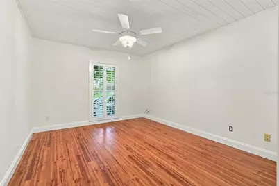 934 Berkley Court N, Palm Harbor, FL 34684 - Photo 17