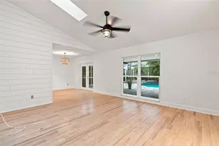 934 Berkley Ct N, Palm Harbor, FL 34684 - Photo 5