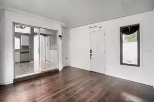 701 Periwinkle Pointe Pl, Seffner, FL 33584 - Photo 5
