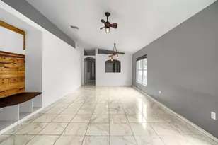 701 Periwinkle Pointe Pl, Seffner, FL 33584 - Photo 19