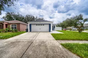 701 Periwinkle Pointe Pl, Seffner, FL 33584 - Photo 1