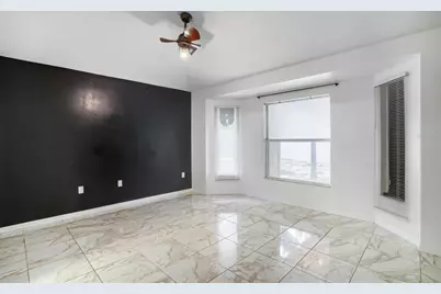 701 Periwinkle Pointe Place, Seffner, FL 33584 - Photo 11