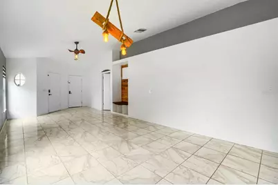 701 Periwinkle Pointe Place, Seffner, FL 33584 - Photo 7