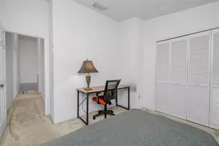 2208 Fletchers Point Cir, Tampa, FL 33613 - Photo 29